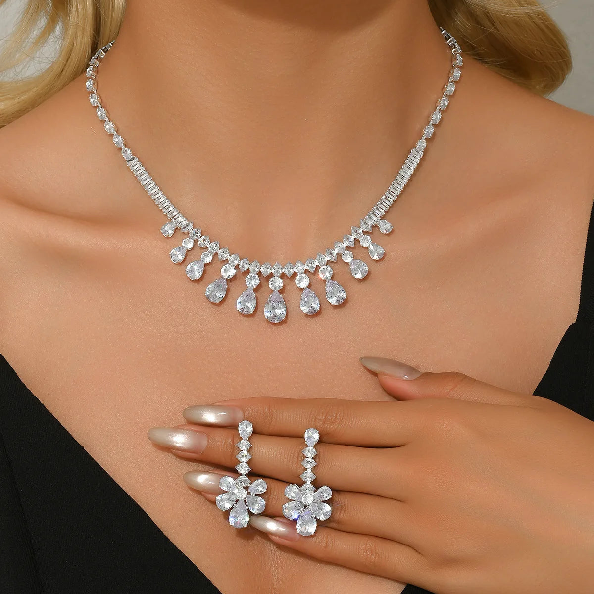 European American Best-Selling Fashion Jewelry Set Zircon Necklace Earrings Decorations for Bridal Dinner Dress Women's Chain