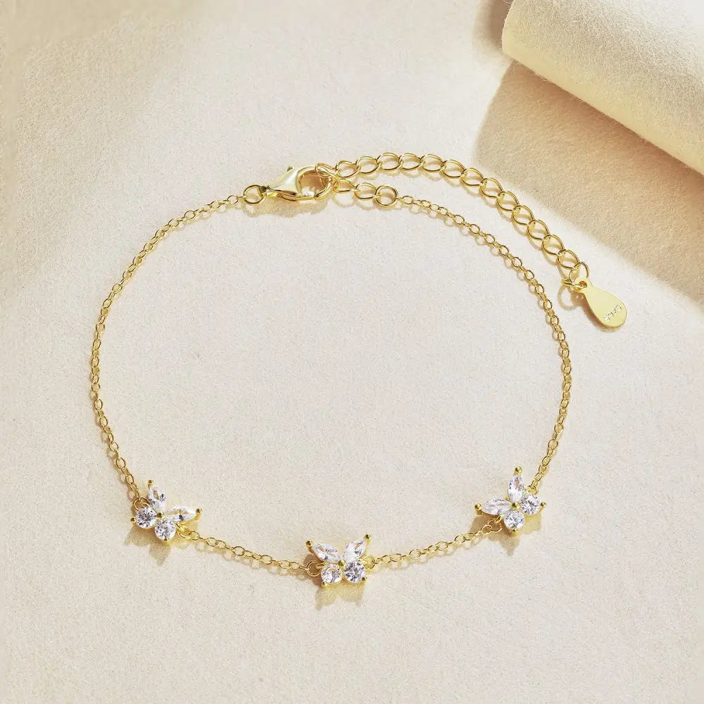 Japanese and Korean Light Luxury S925 Pure Silver Personalized butterfly Shaped High-end Zircon Inlaid Fashionable Bracelet