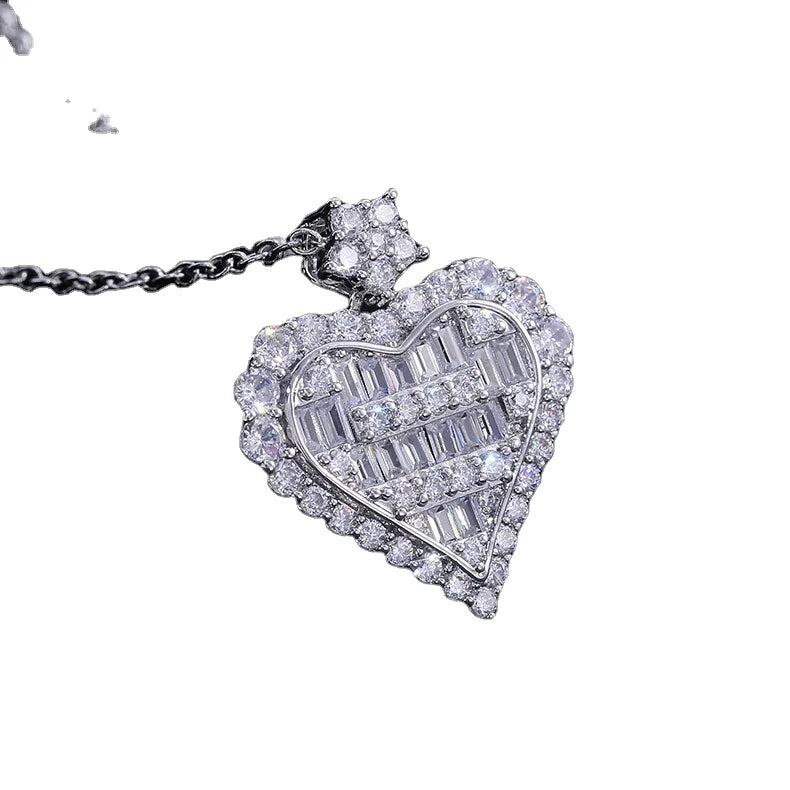 Factory Supply Hiphop Full Diamond Pendants Necklace Big Heart Pendant Strand for Wedding Party Anniversary Bling Jewelry