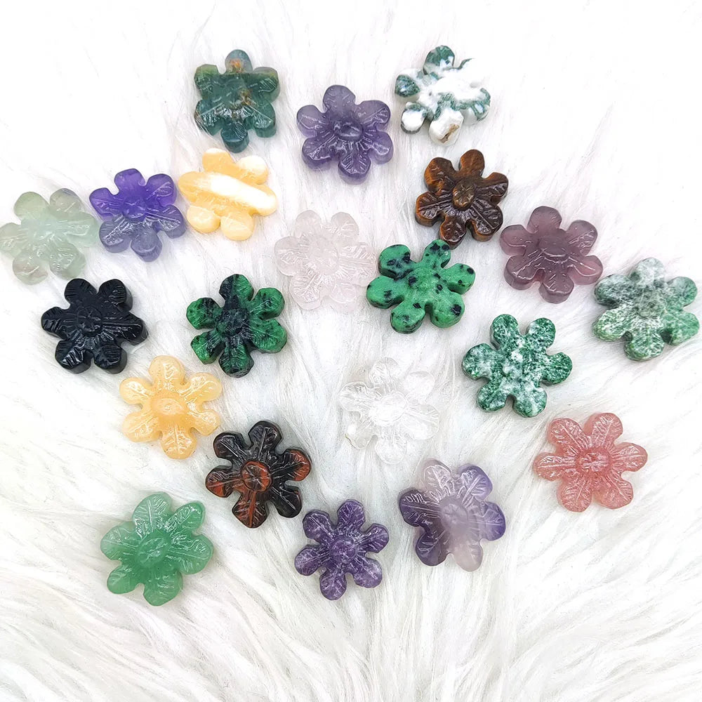 Wholesale Natural Crystal Carvings Crystal Snowflake Healing Crystal Christmas Gift
