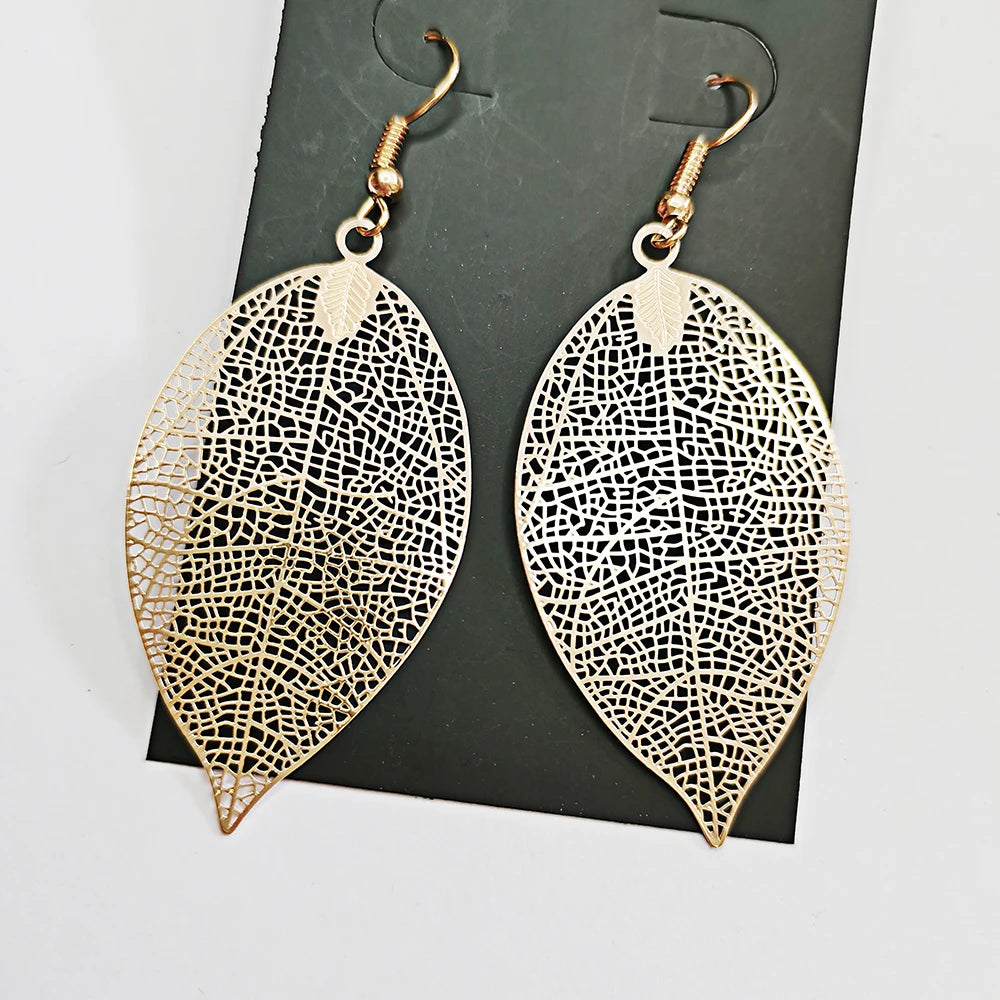 Trendy Gold Metal Filigree Leaf Stamping Brass Drop Earrings for Women and Young Ladies Fashion Accessory