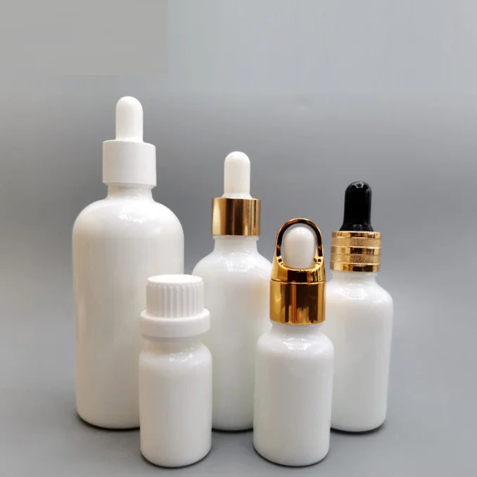 Luxury 10ml-100ml White Glossy Glass Essential Oil Bottle with Screw Cap White Porcelain Jar Dropper Luxury Cosmetic Containers
