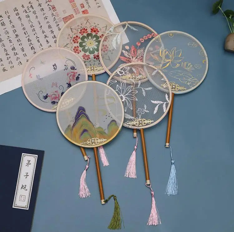Chinese Style Flower Palaces Fan Handmade Embroider Round Silk Hand Fans Dance Performance Wedding Gift Party Favor