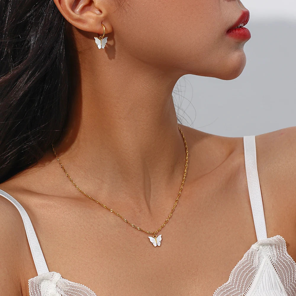 White Shell Butterfly Pendant Necklace Wholesale Stainless Steel 18k Plated Gold Necklaces Women Jewelry Set