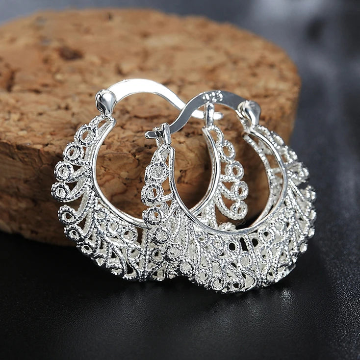 Huitan OEM ODM Circle Hollow Hoop Earring Silver Plated Coating Wholesale Women Ladies Fashion Party Jewelry Thick Hoop Earrings