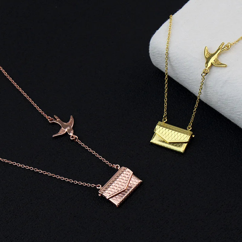Personalized Creative Money Bag Necklace Initial Envelope Sterling Silver Pendant Chain Handbag Necklace Envelope Necklace