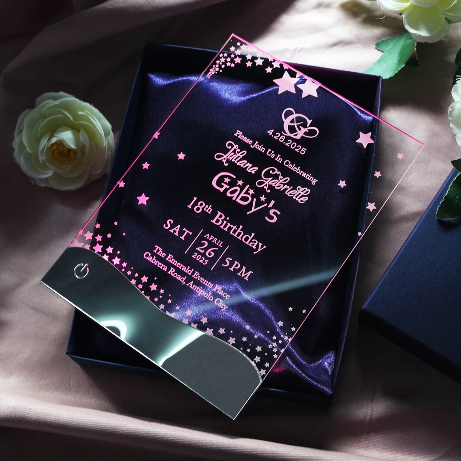 Luxury Morden 8 Color Shining Mode  Clear Acrylic LED Invitation Card for Birthday 18 16 15 XV with Navy Blue Satin Box
