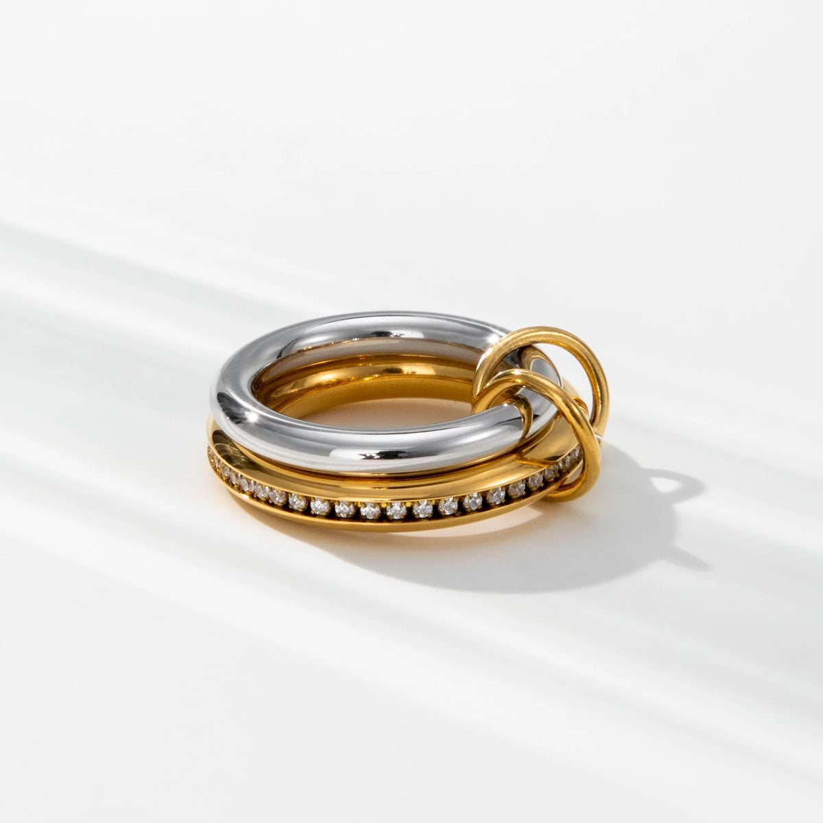 YF6245 Waterproof 18K Gold Silver Two Tone Stainless Steel Half Eternity Pave CZ Zircon Interlocking Linked Double Ring Women MegaBDM