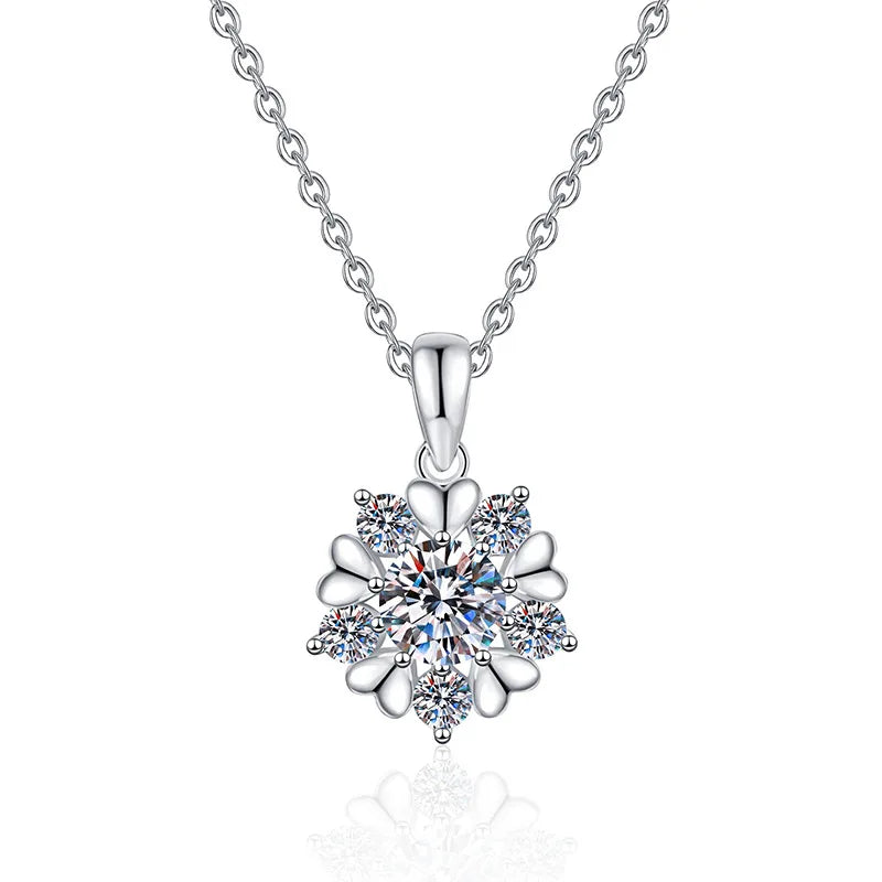 New Arrival 925 Sterling Silver Fine Jewelry Snowflake Shape 1Carat Moissanite Necklace for Women Wedding Party