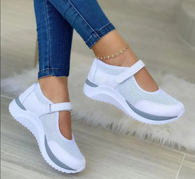Sport Wholesale 2026 New Fashion Mom Casual Shoes Soft Soled Sports Women's Shoes