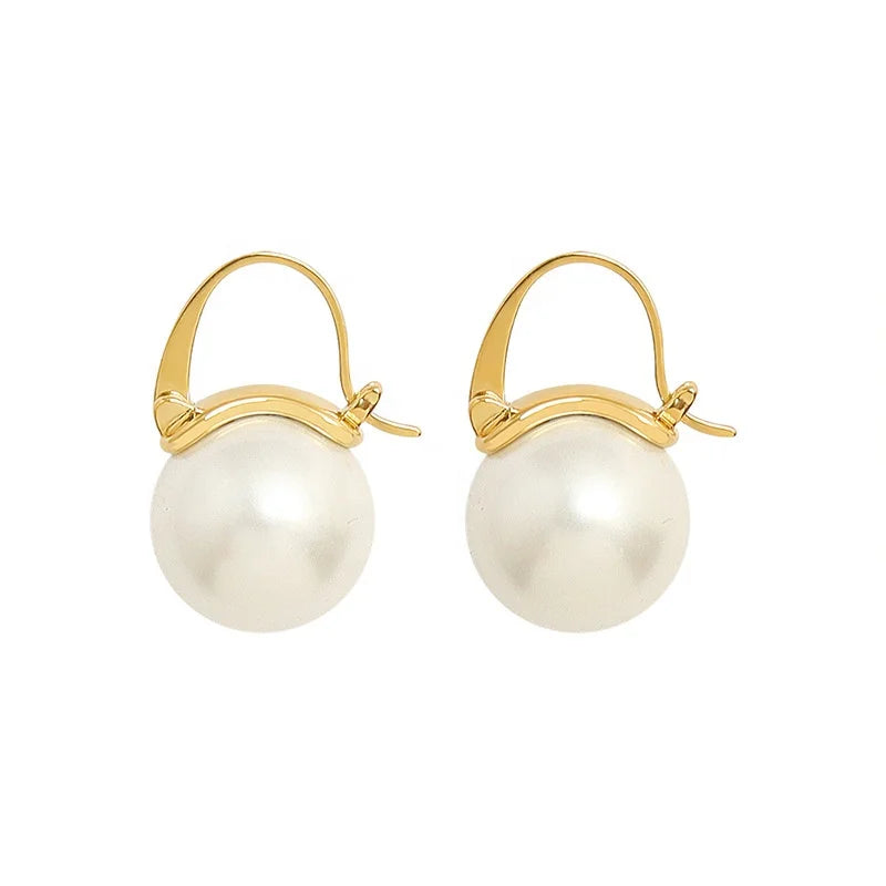 Wholesale Fine Fashion Jewelry 18k Gold Stainless Steel Hypoallergenic Hook Earrings Round Pearl Drop Earrings for Women