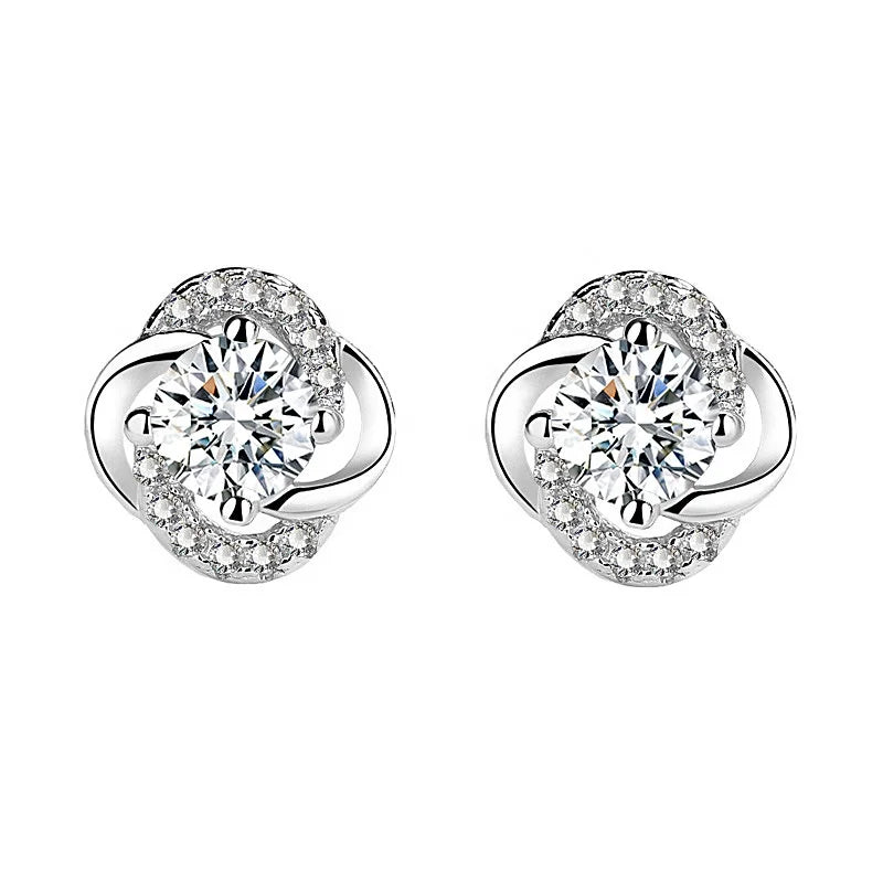 XEZ014 Wholesale Excellent Quality Trendy Moissanite Diamond 925 Sterling Silver Four Clover Flower Stud Earrings for Women Girl