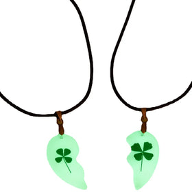 Rinhoo Valentine's Day Necklace Women Dried Flower Lover Jewelry Clover Luminous Couple Heart Shape Gifts Glowing in the Dark
