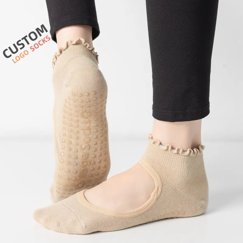 Women's Custom Design Grippy Non-slip Yoga Pilates Socks Anti slip Toeless Pilates Socks logo Best Price