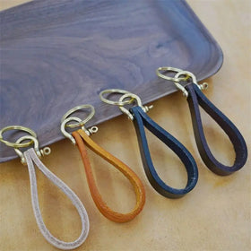 Hot Sale Luxury Genuine Feather Leather Key Chain for Men Lucky Car Retro Keychain Jewelry Accessories Vintage Feather Keychain