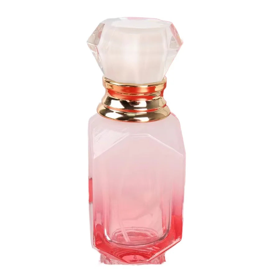 Delicate Design 30ml Clear Square Glass Spray Bottle with Pump Low MOQ New Design for Cosmetics Packaging Empty square Shape