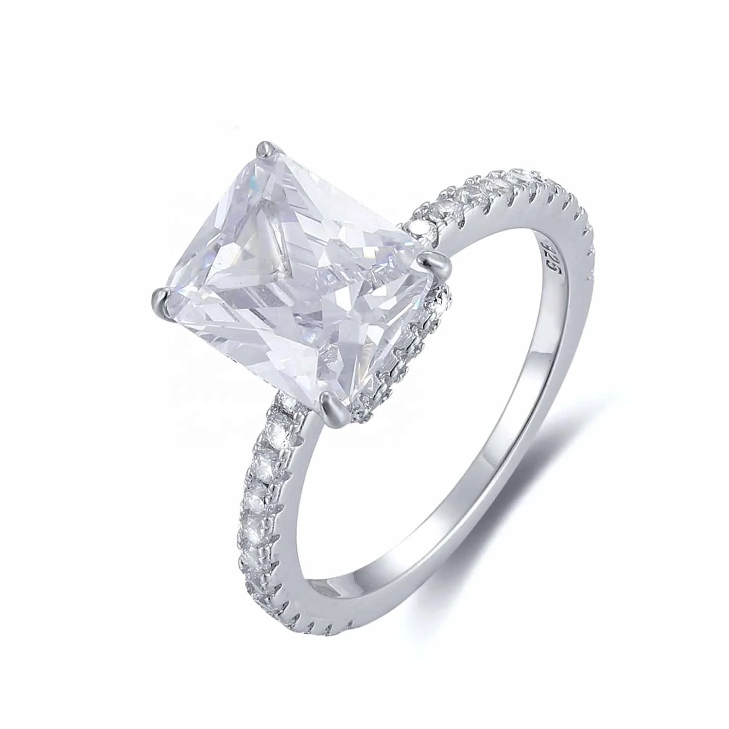 Hot Sale Nigeria Moissanite Diamond Rectangle Engagement Scissors Cut Big Stoned Ring Women Jewelry