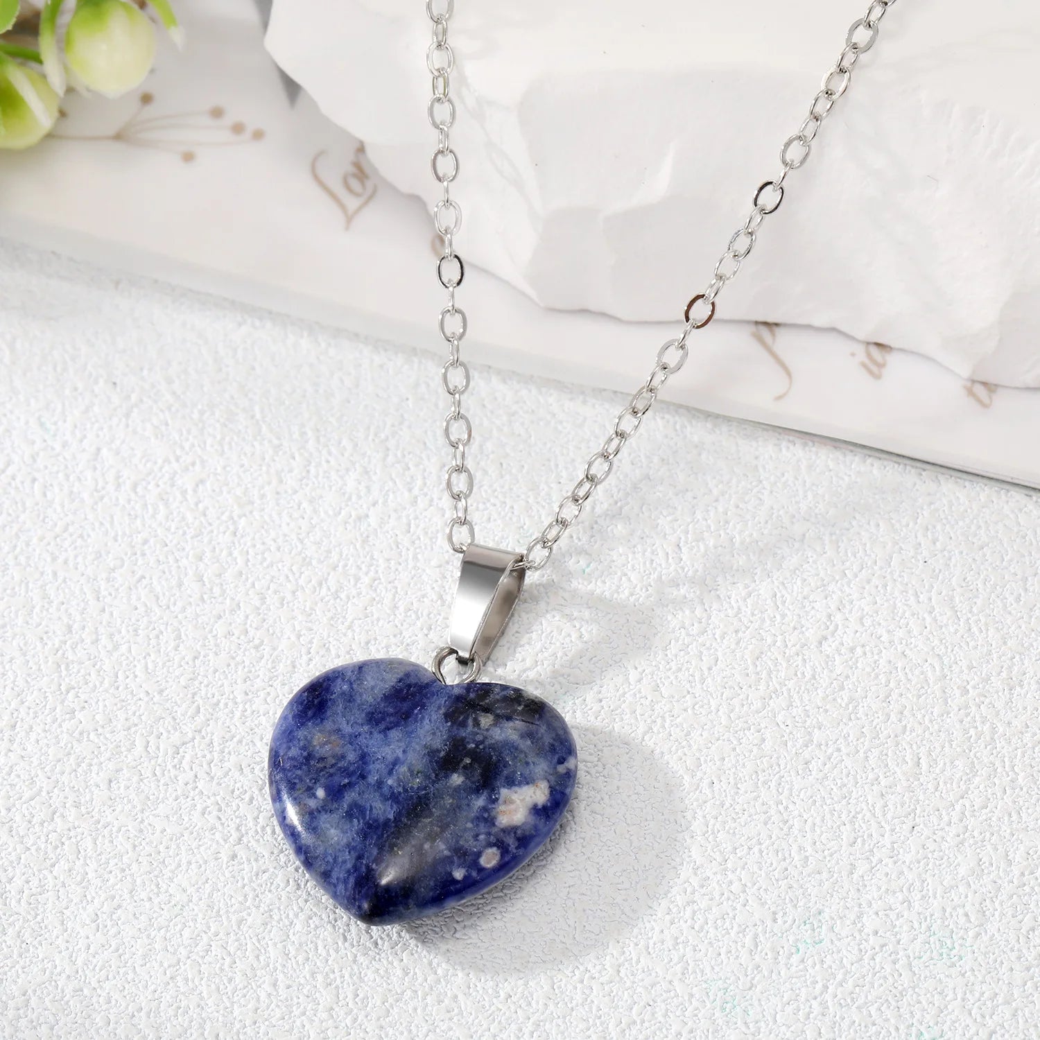 Heart Natural Stone Pendant Necklace Chakra Beads Charms Amethyst Red Agate Tiger Eye Gemstone Turquoise Real Crystal Necklace
