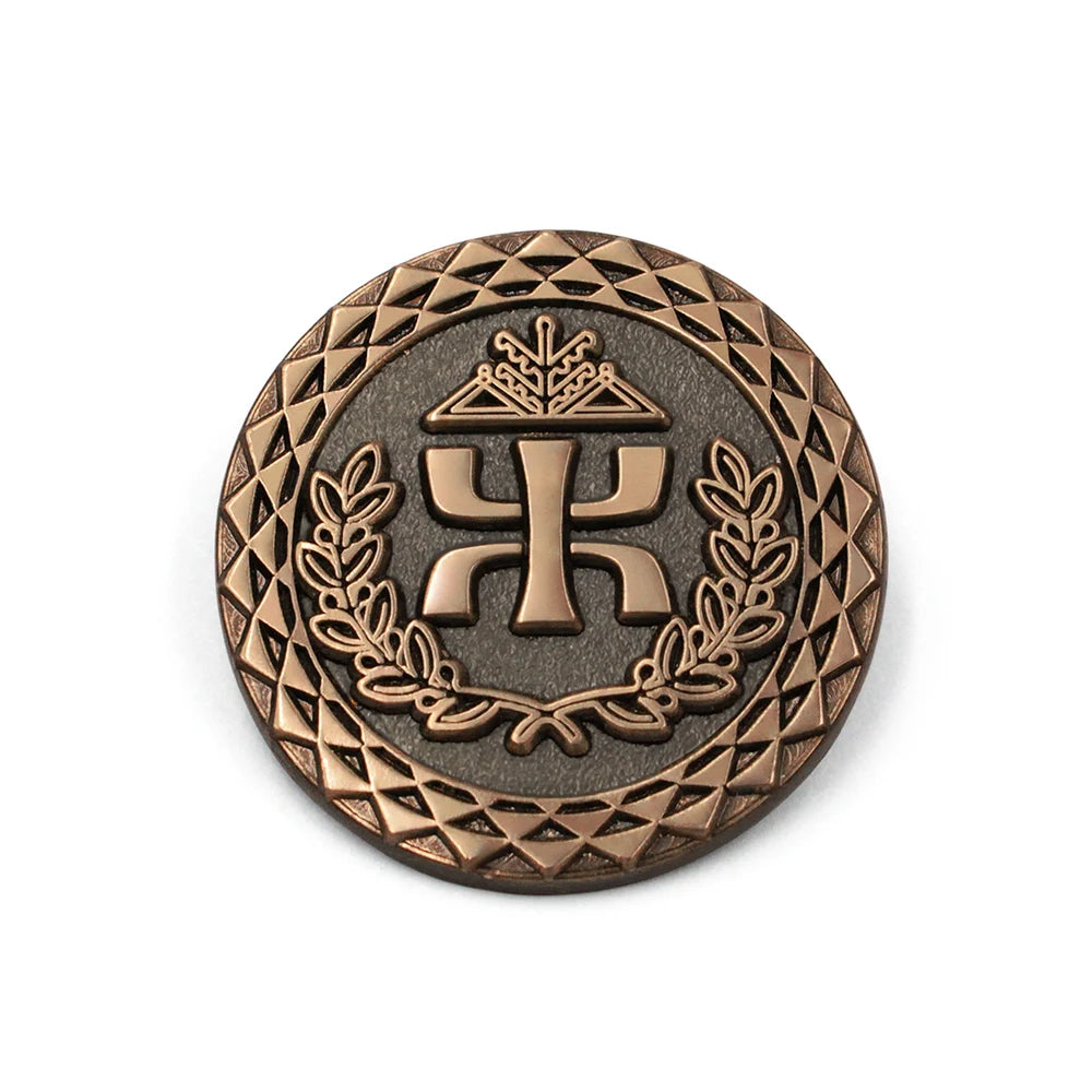 China Factory Custom Cartoon Character Enamel Pin 3D Metal Badge in Iron Bronze Brass Plated Sports Anime Logo Souvenir Pin