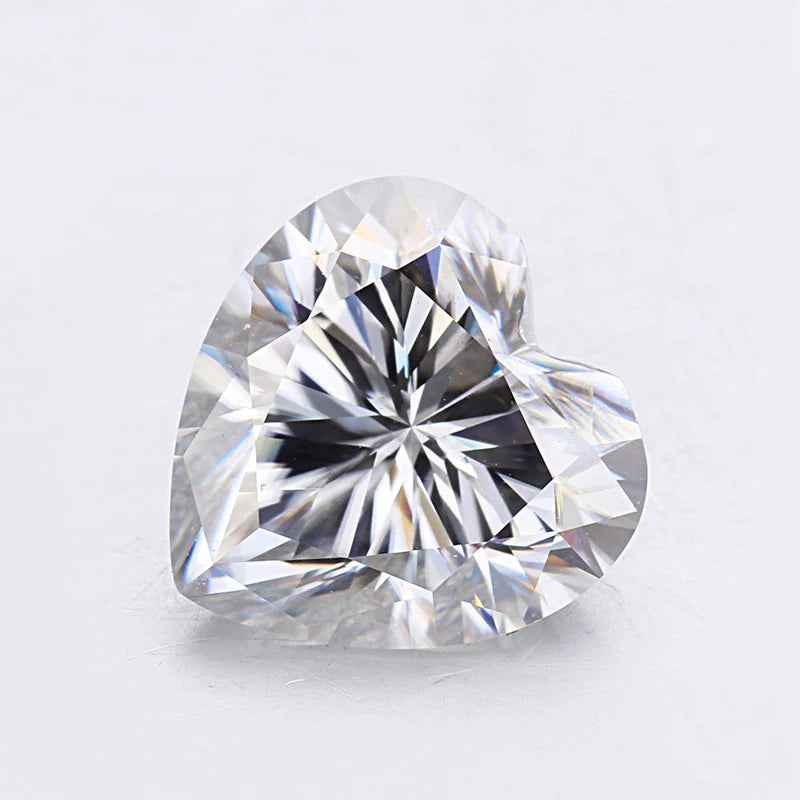 Factory Price Heart Moissanite 7mm to 10mm Lab Grown Stone for Fine Jewelry Bulk Supply