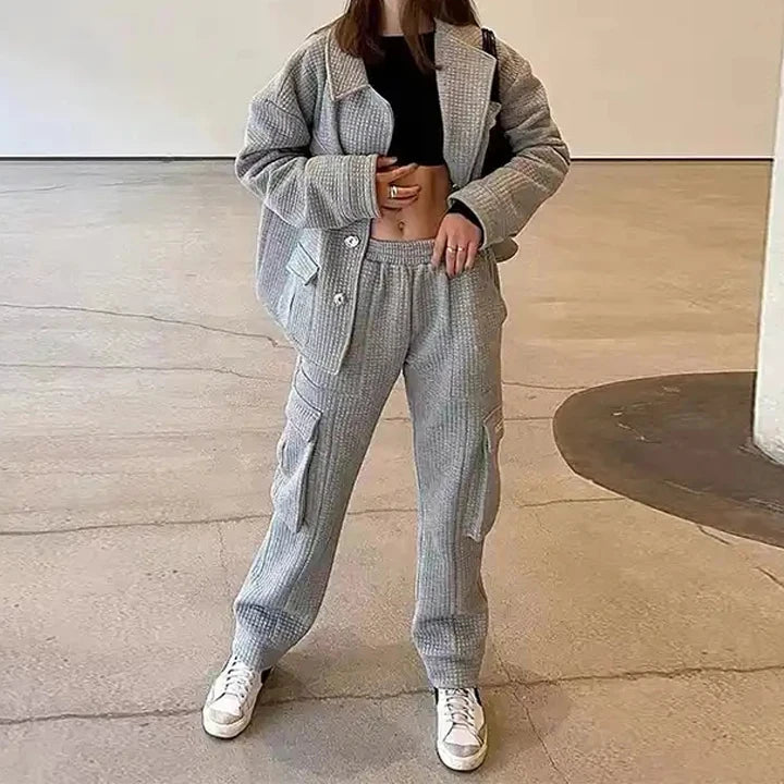 Custom logo 2 Piece Sweatpants and Jacket Set Sweatsuits With Pockets Sets Women and Men Two Piece Cargo Jogger Pants Set