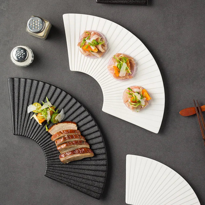 Japanese Style Sushi Maker Set Black White Ceramic Matte Tray Fan Shaped Restaurant Sukiyabashi Jiro Bar Plate Dishes & Plates
