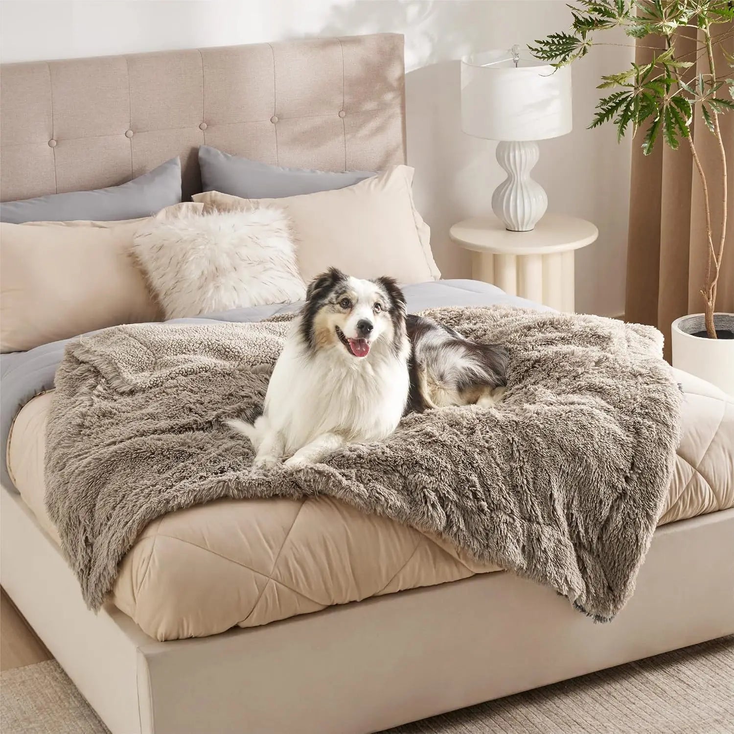 Hot Sale Wholesale Super Soft Plush Pet Blanket Thick Winter Warm Deep Sleep Dog Mat Blanket