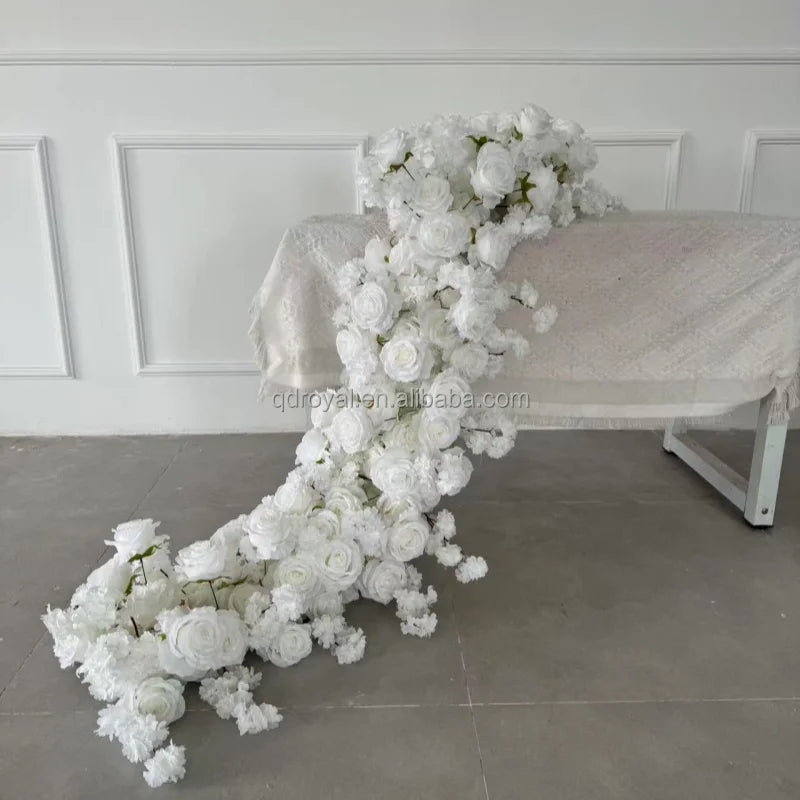 Modern White Artificial Flower Aisle Runner for Wedding Tables Wholesale Decorative Wedding Table Runners