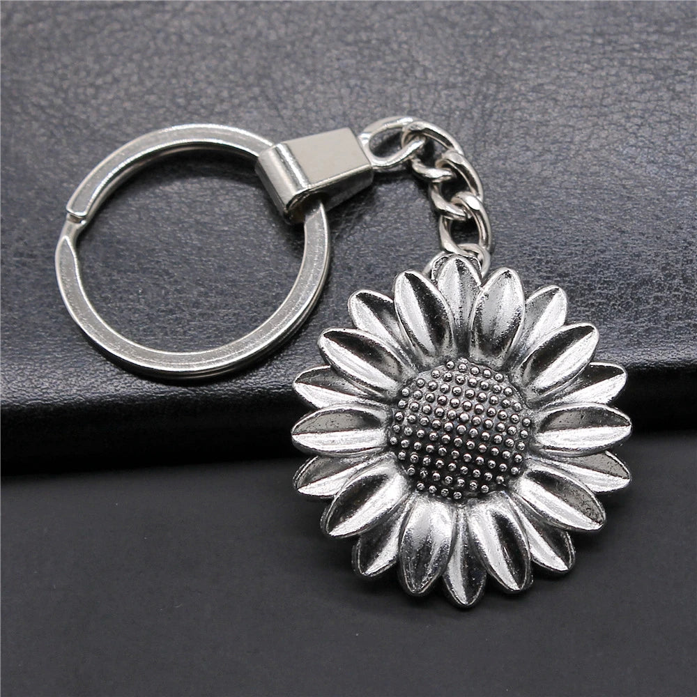 WYSIWYG 37mm Antique Silver Plated Antique Bronze Plated Zinc Alloy Sunflower Keychain Accessories P2-ABD-C10801