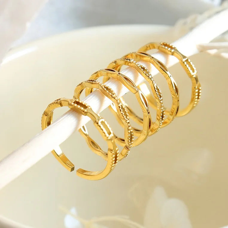 Simple Retro Pvd Gold Plated Stainless Steel Personality Hollow Rings Jewelry