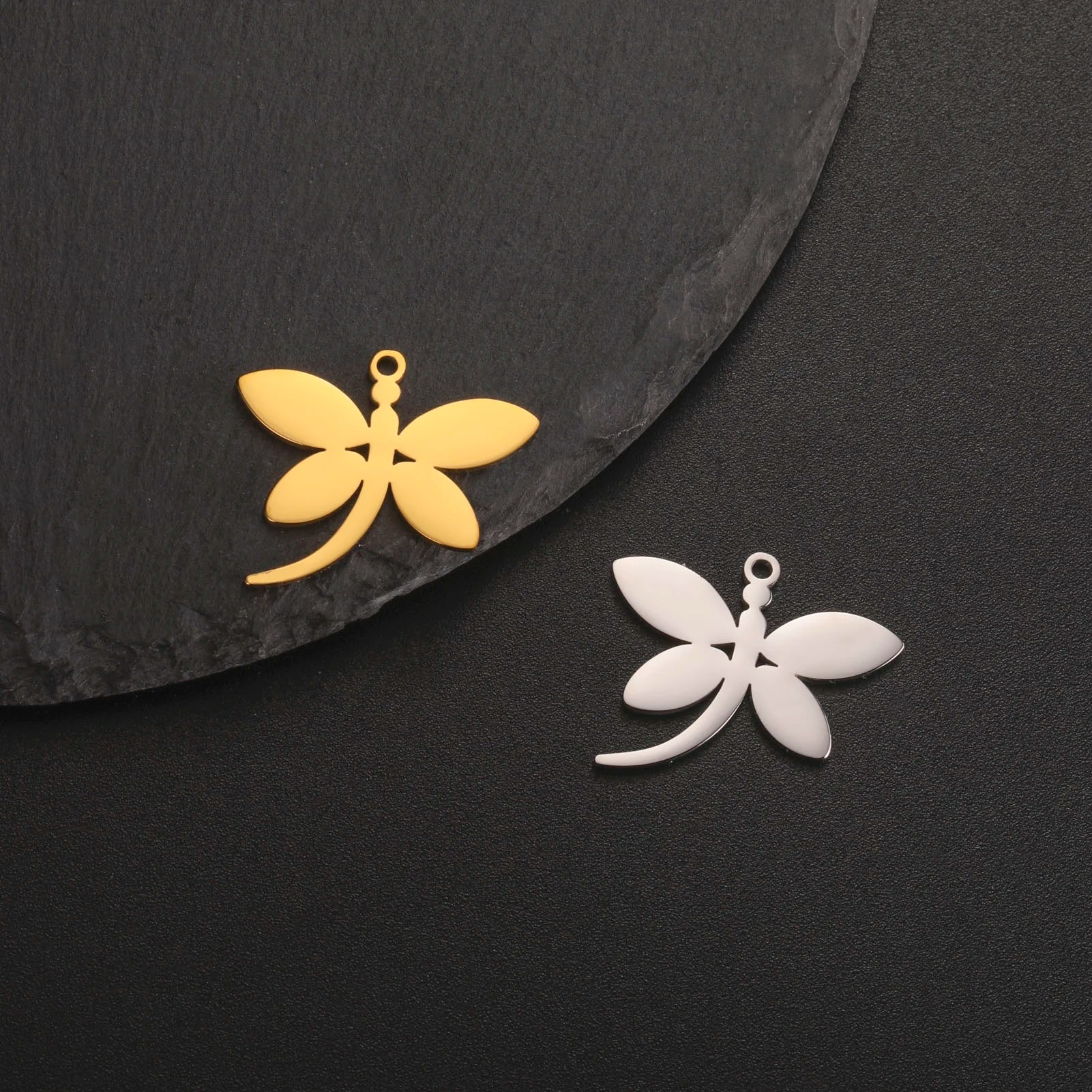 Stainless Steel Mini Dragonfly Charm Gold Plated Customize Animal Dragonfly Pendant Jewelry Accessories for Necklace Bracelet