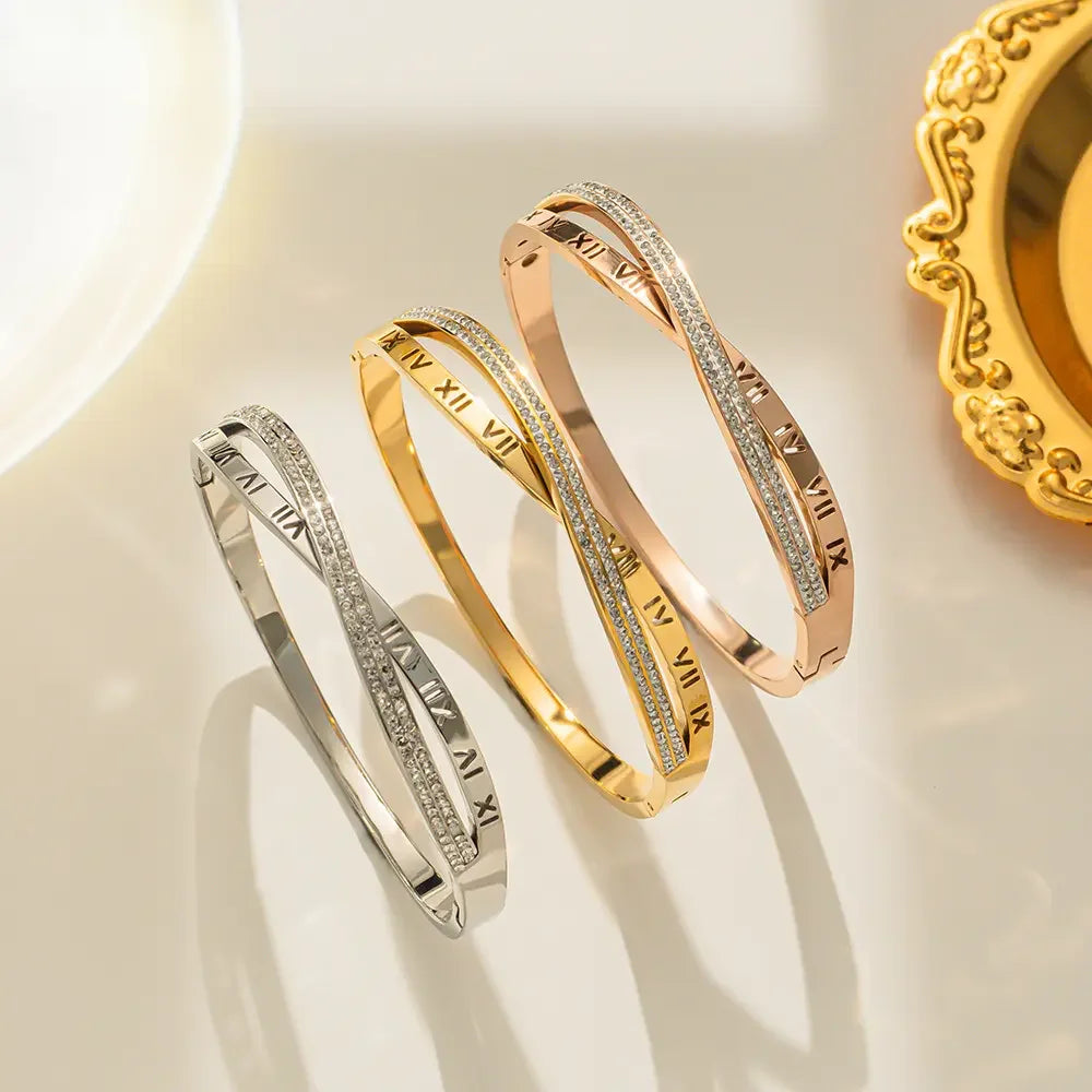 Customized Luxury High Quality 18K Gold Stainless Steel Roman Numeral Zircon Cross Design Bracelet