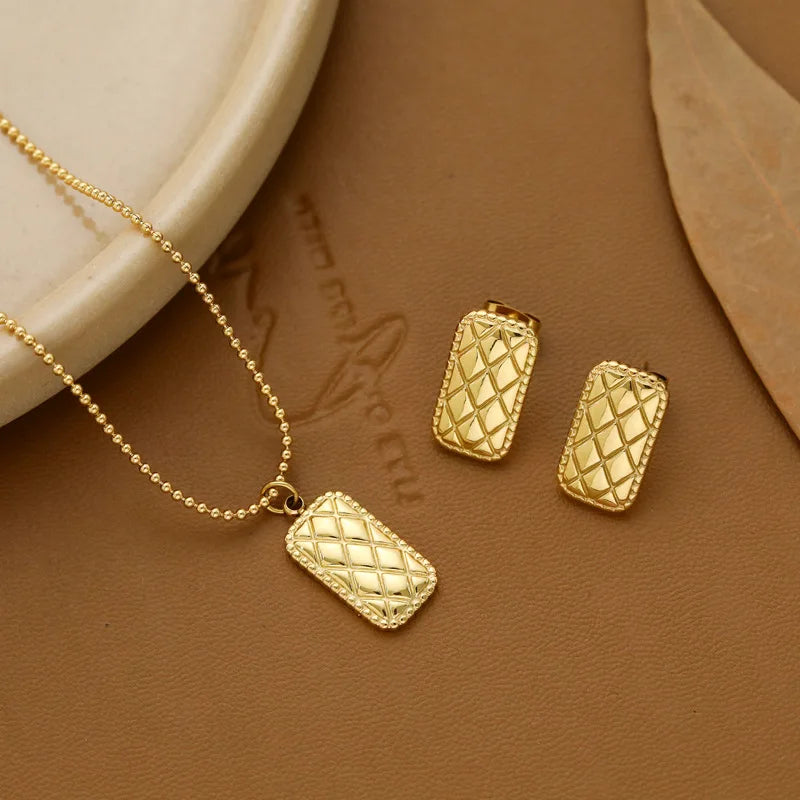 Vintage Necklace Diamond Cross Check Stainless Steel Necklaces for Jewelry Making Pineapple Necklace Earring Set