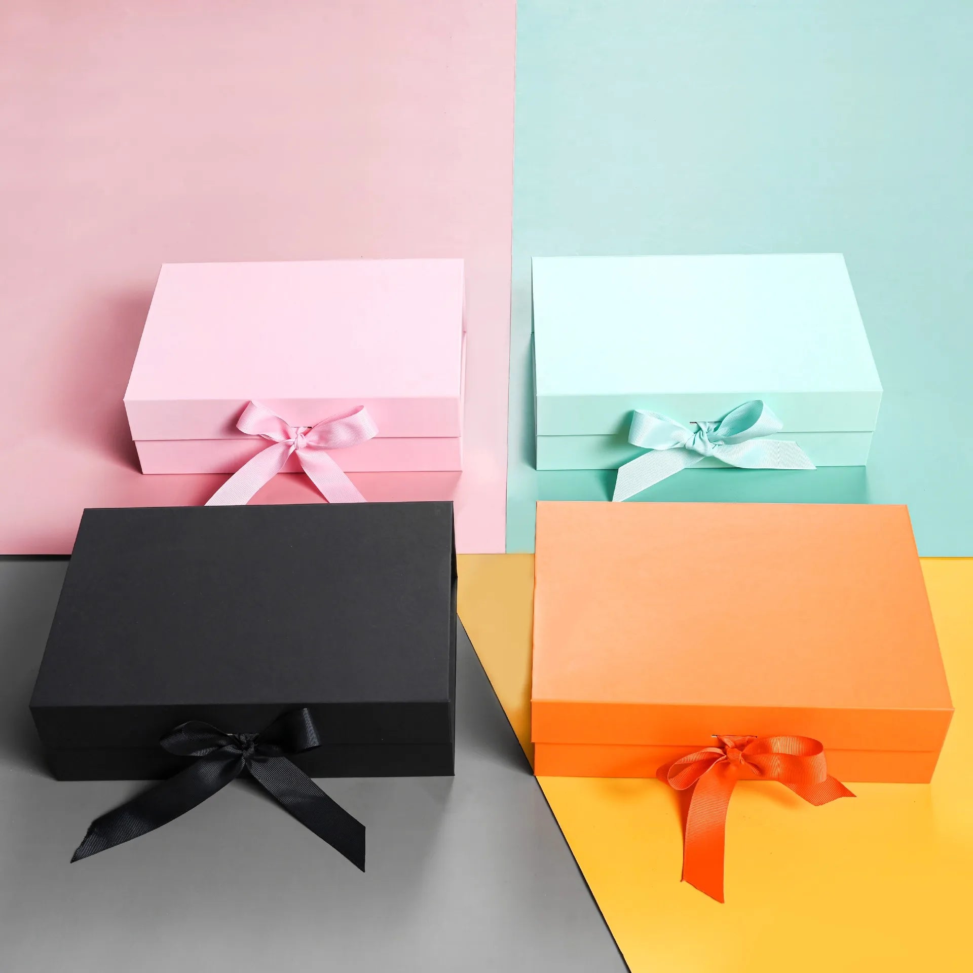 Luxury High-End Magnetic Folding Gift Box High Quality Cardboard UV Printing Embossing Elegant Cardboard Ribbon Gift Packaging