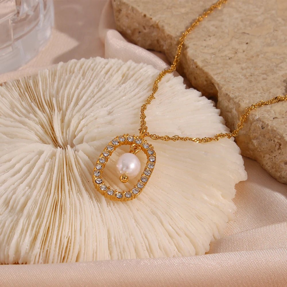 18K Gold Plated Jewelry Hollow Oval Zircon Freshwater Pearl Necklace Stainless Steel Square Pearl Necklace for Women