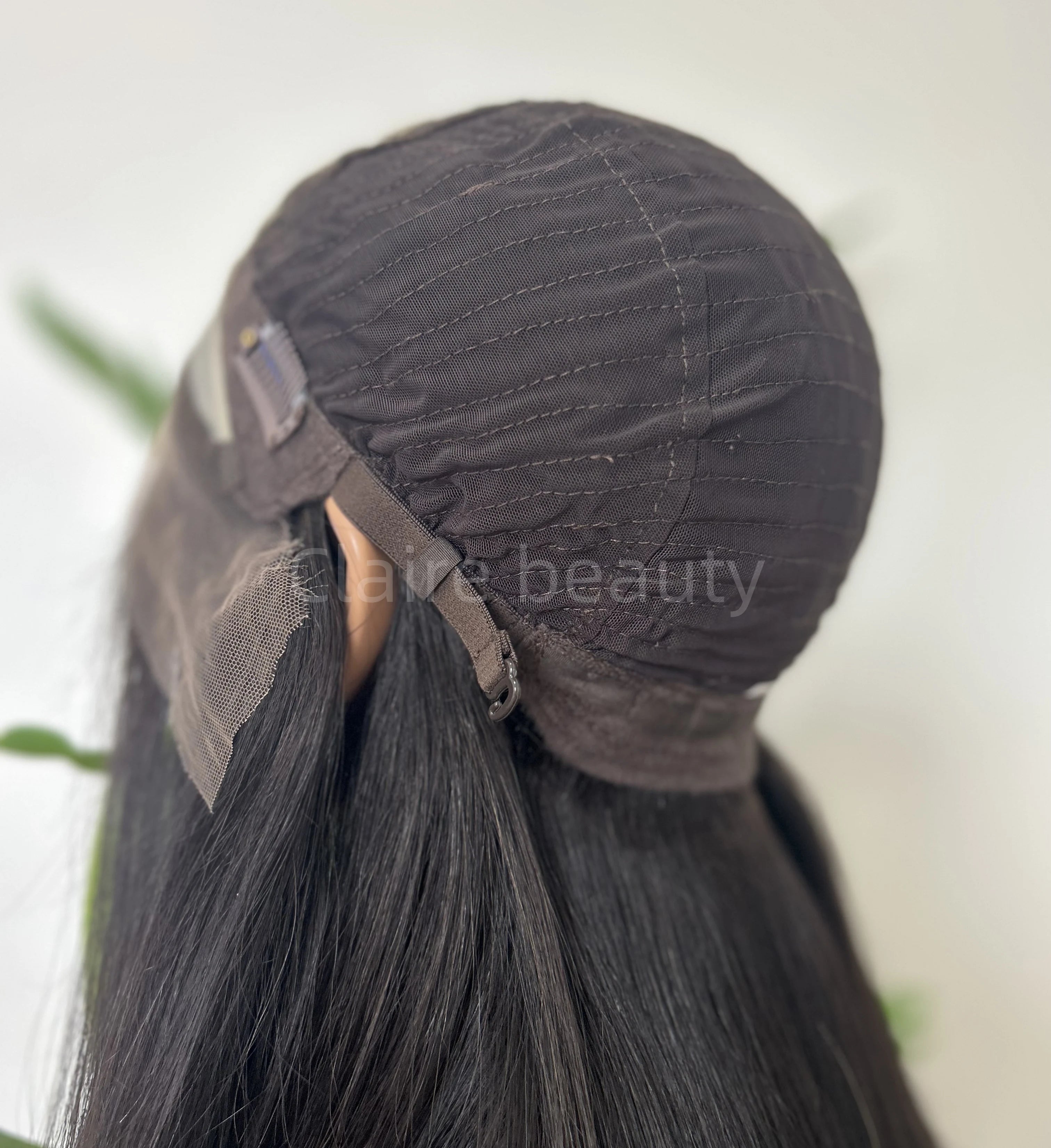 Natural Hairline Unprocessed Raw Hair Virgin Human Hair Wig Natural Color Cuticle Aligned 13X4 HD Lace Front Wig With Silk