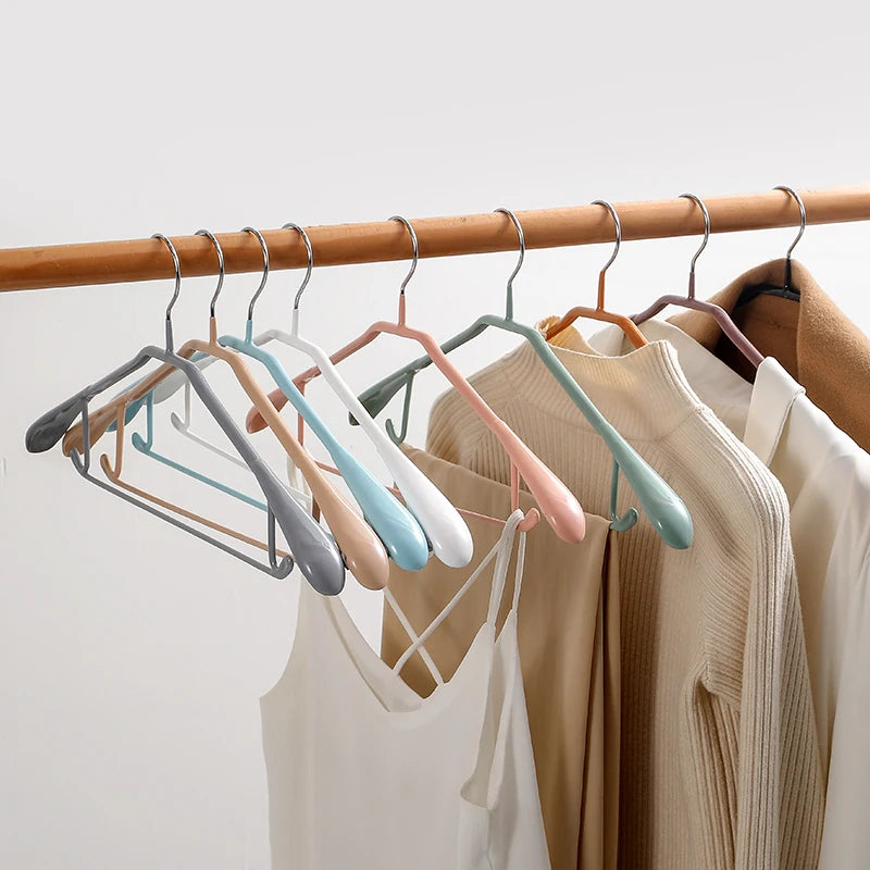 Popular Nano Waterproof and Antioxidant Wide Shoulder Clothes Hanger for Household Traceless Adult Clothes Hangers