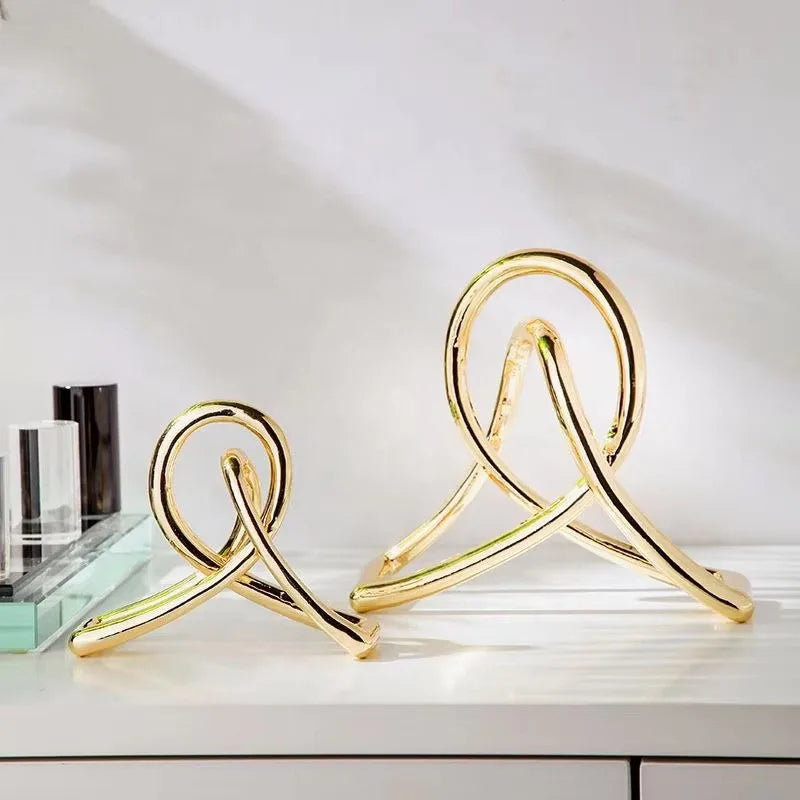 Creative Abstract Home Accessories Ornaments Light Luxury Model Room Decoration Geometric Iron Study Living Room Decorations