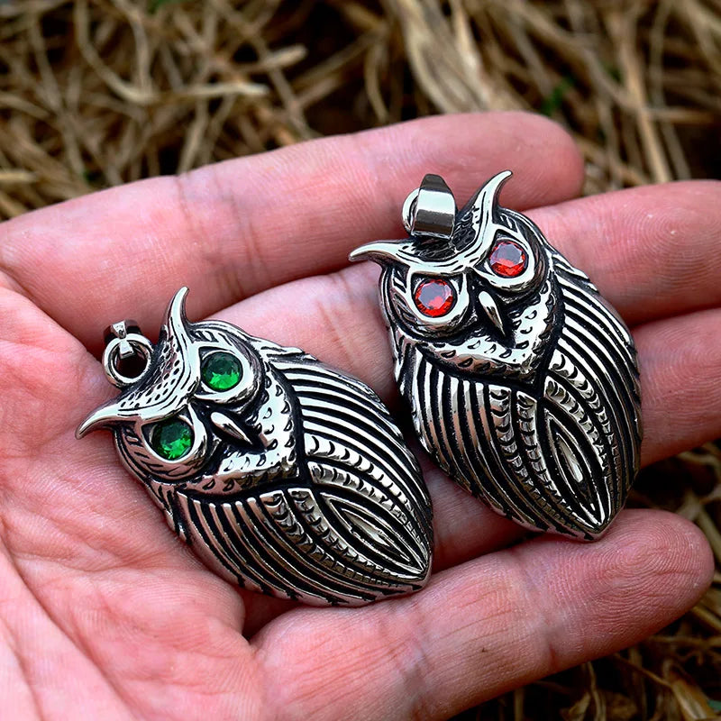 SS8-963P Stainless Steel Owl Green Eyes Red Eyes Pendant Necklace Punk Pendant Jewelry Supplier