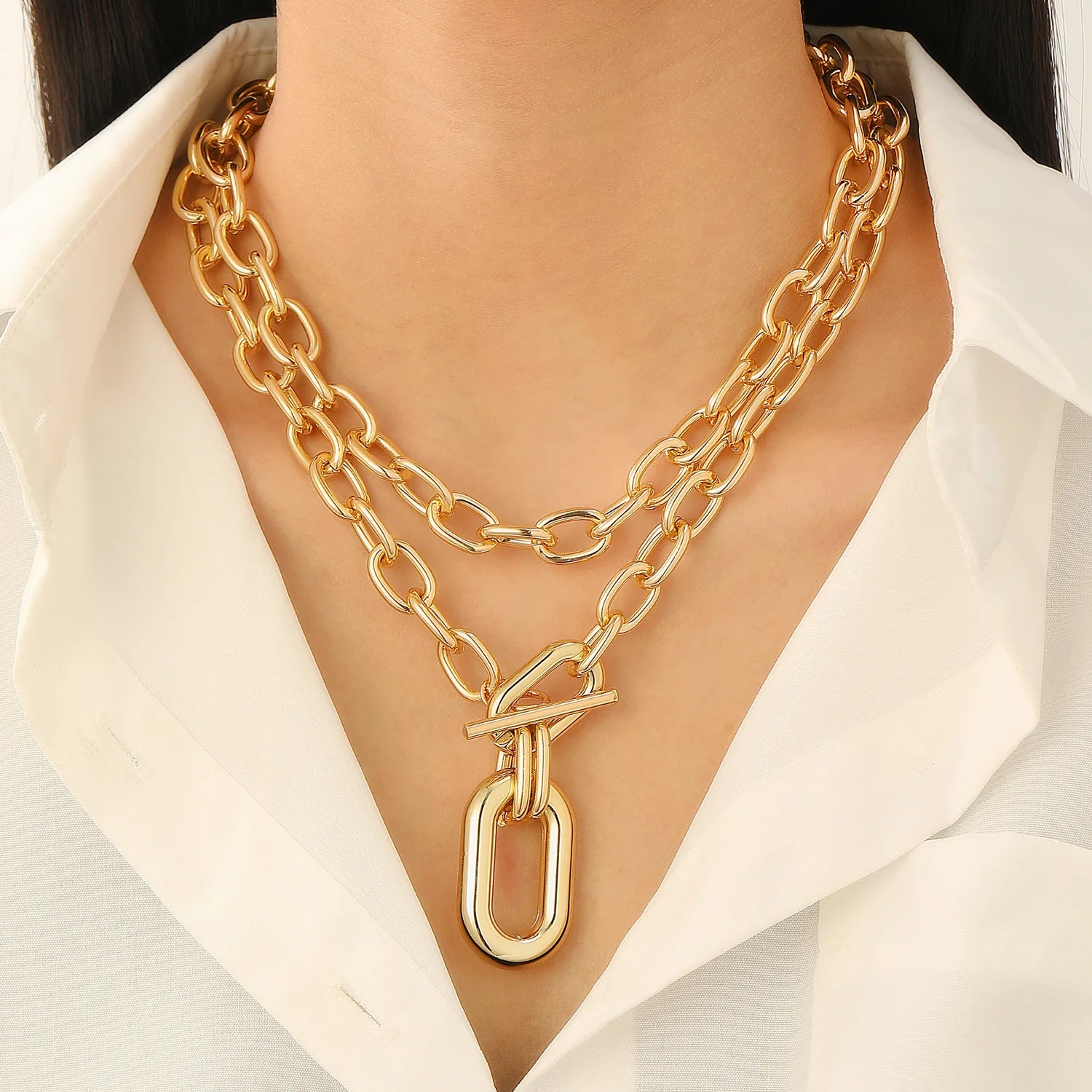 Women's Stylish Geometric Metal Buckle Clavicle Necklace Romantic Fashionable Zinc Alloy Striped Stacking Design Anniversaries