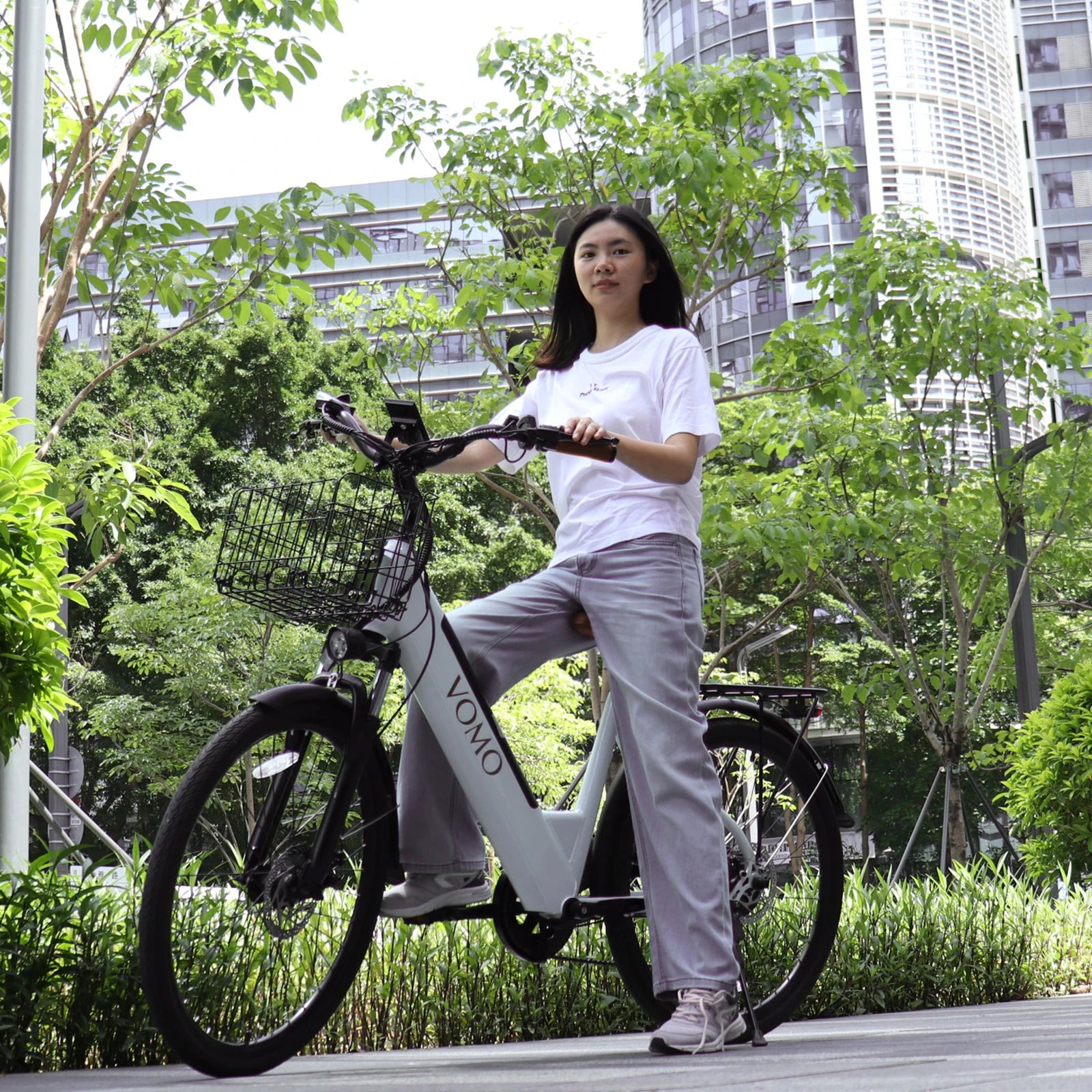 VOMO CS20 Cheap CITY Ebike Fast EU Warehouse Lady Long Range Electric Bicycle Woman E Bike 250W Citybike CS20 Ebike