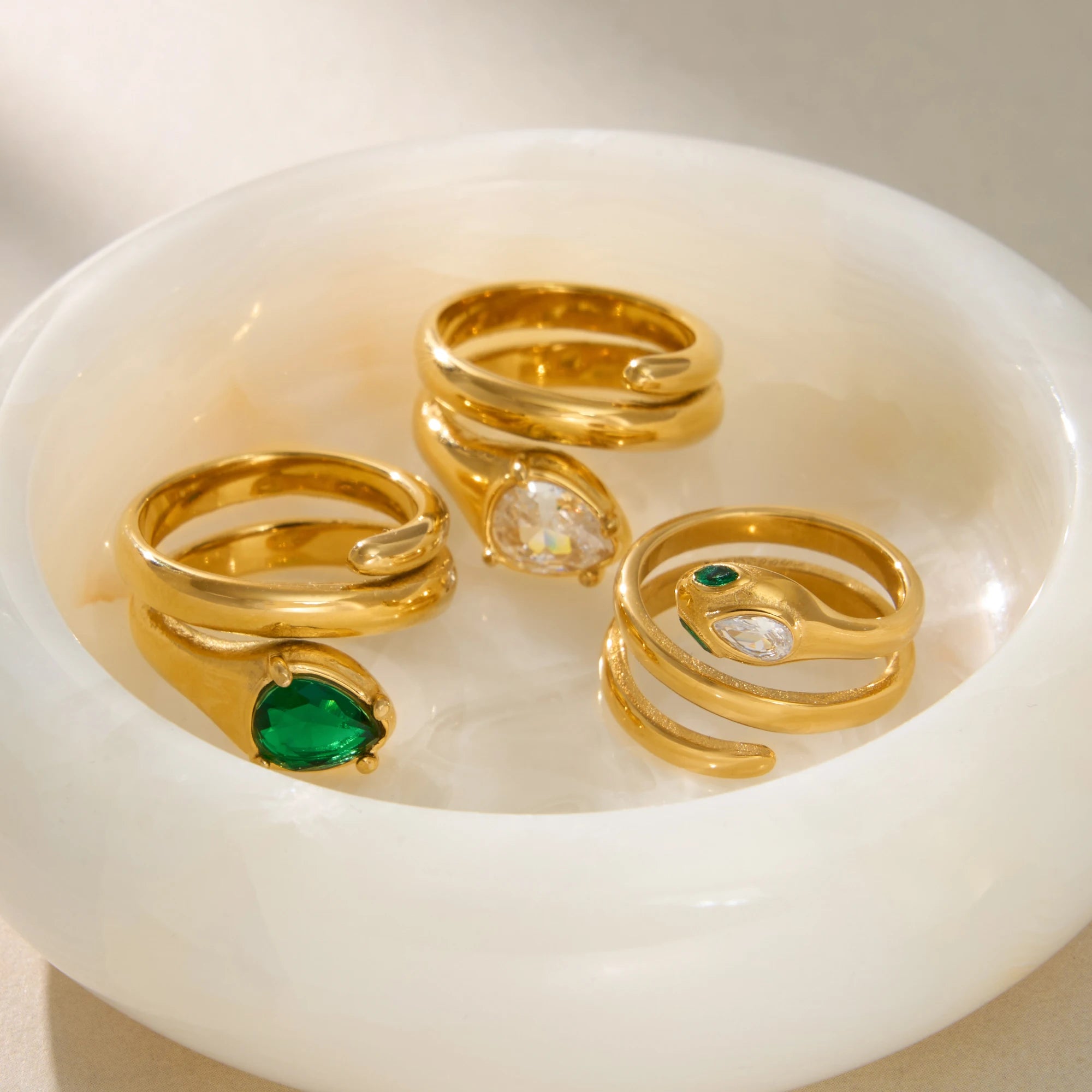 NEW BOHO ARTIST WAVE SNAKE DROP GREEN ZIRCON BIKINI RING Dazan Summer 18k PVD Gold Plated Stainless Steel SUSTAINABLE JEWELRY