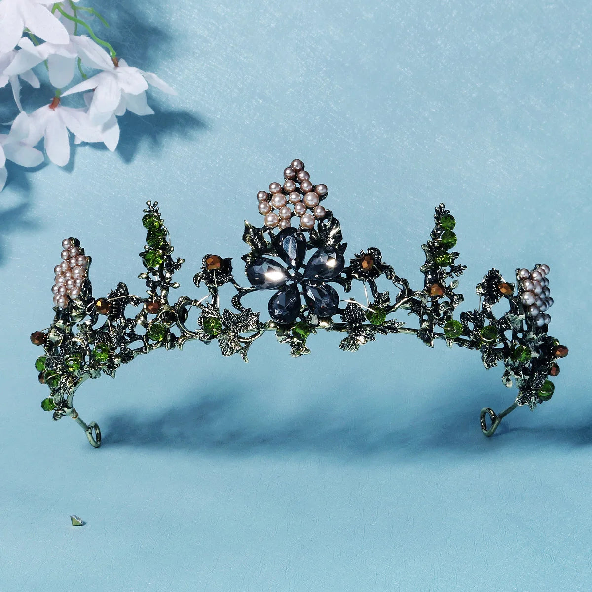 European Retro Baroque Black Rhinestone Alloy Crown Beads Pearl Wedding Dress Accessories Bridal Tiara Birthday Gift