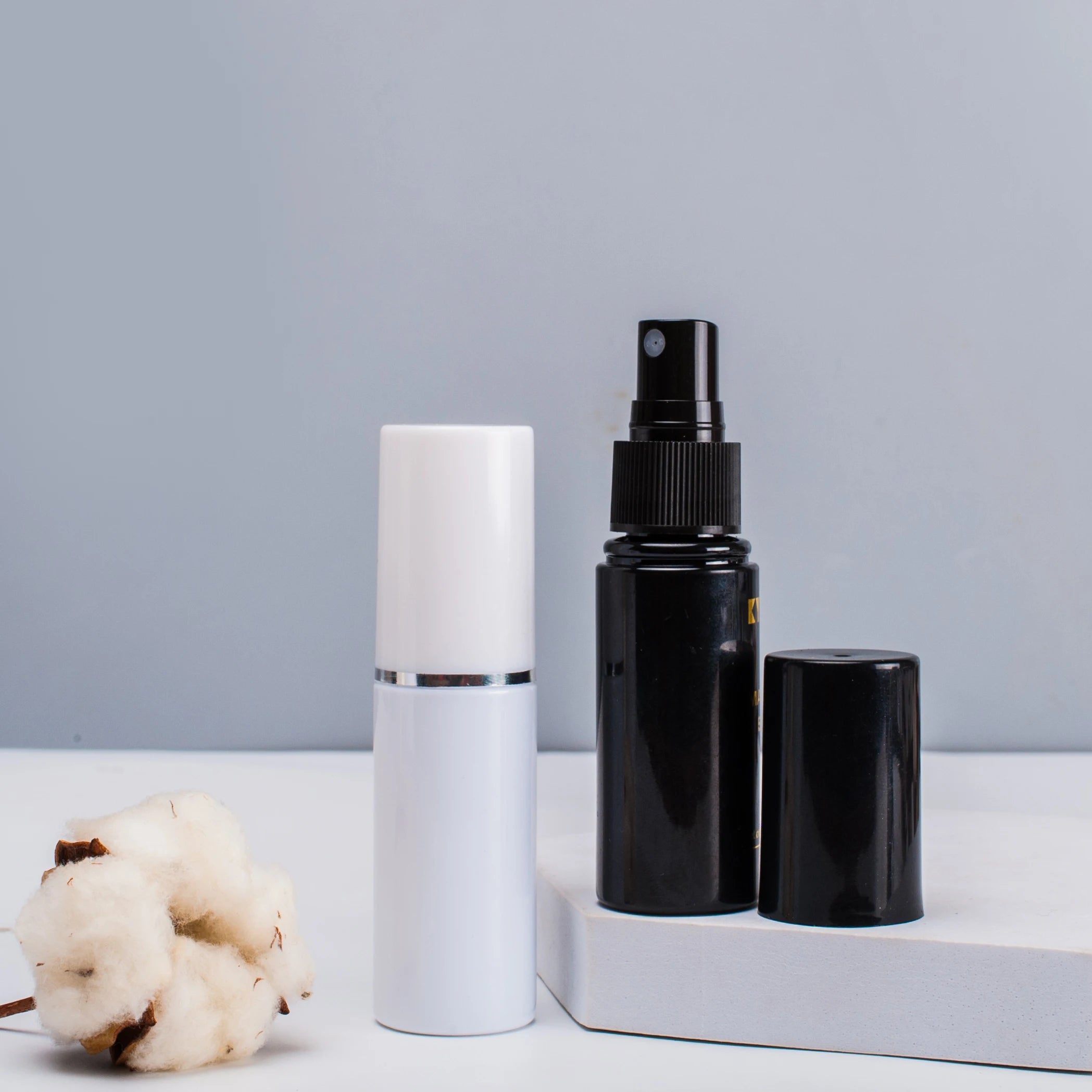 30ml Black Round Plastic Pump Sprayer with Screen Printing for Perfume Face Cream Lotion Skin Care Facial Cleanser Packaging
