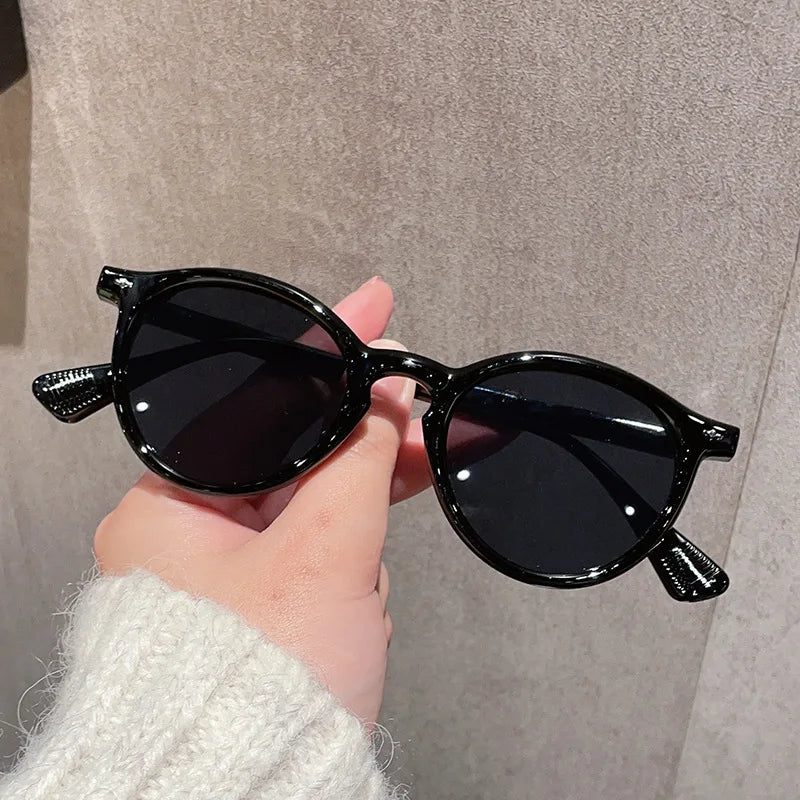 Black Friday 2026 Luxury PC Round Custom Vintage Fashion Sunglasses UV400 Lightweight Durable for Women Men