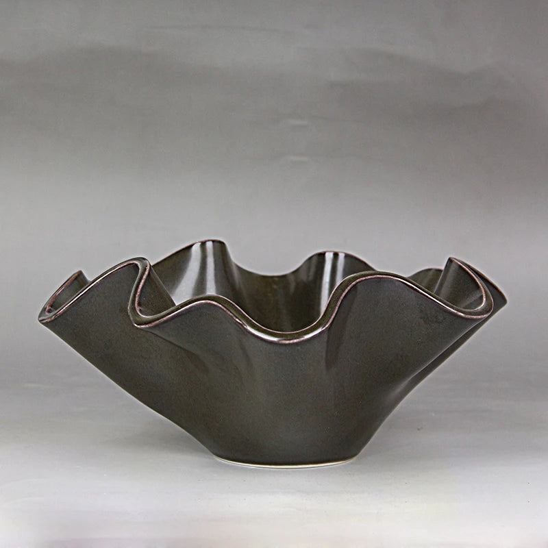 Eco-Friendly Porcelain Ceramic Bowls Retro Petaloid Shaped Salad Fruit Plate Irregular Decorative Events Special Bowls