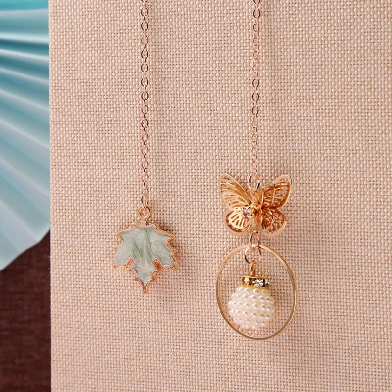 Plant Maple Leaf Gingko Butterfly Dragonfly Metal Pendant Chain Bookmark Exquisite Mini Metal Art Pattern Book Mark Page Folder