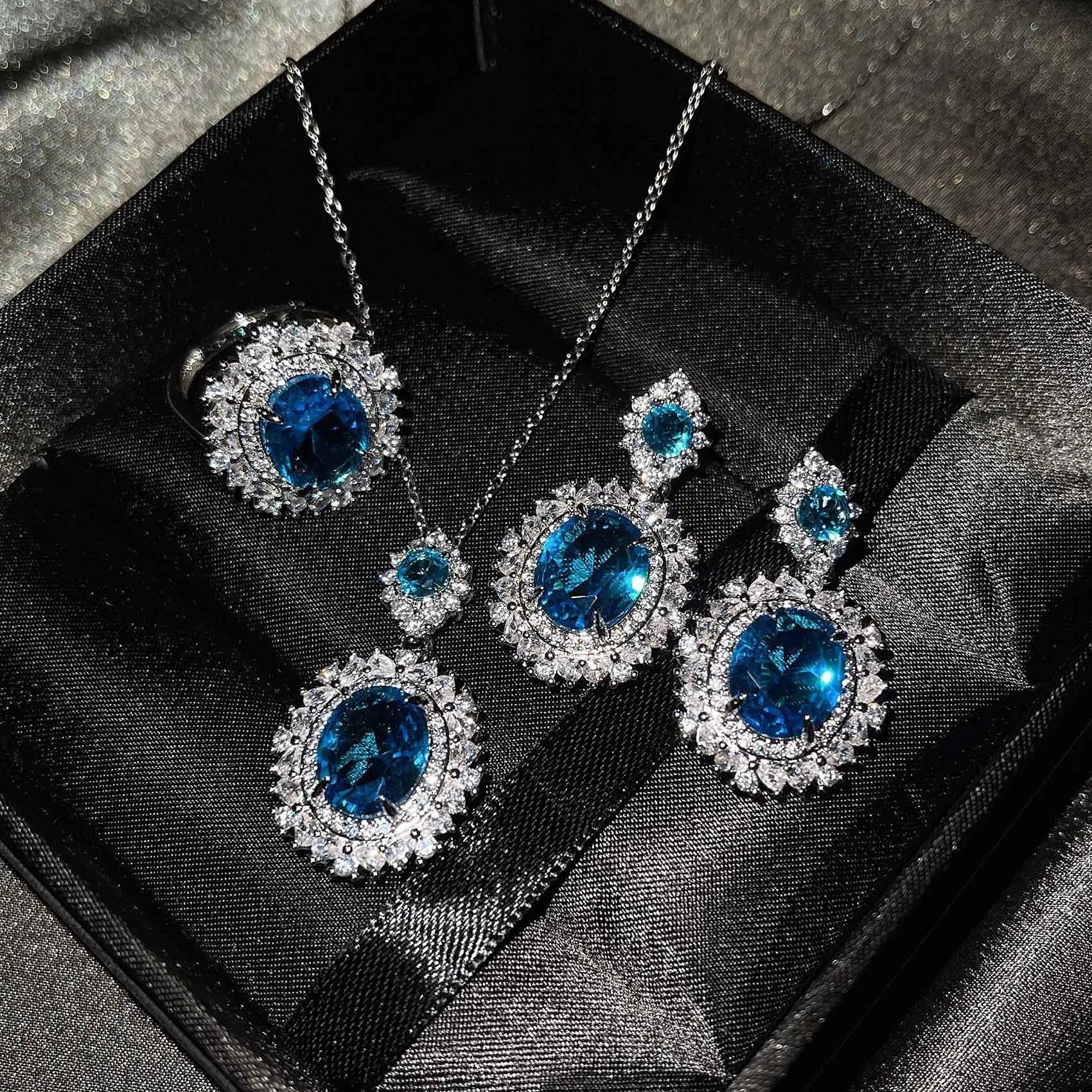 Bridal Wedding Display Topaz Zircon Rhinestone Jewelry Sets Elegant Heavy Women Necklace Earrings Ring Set for Women