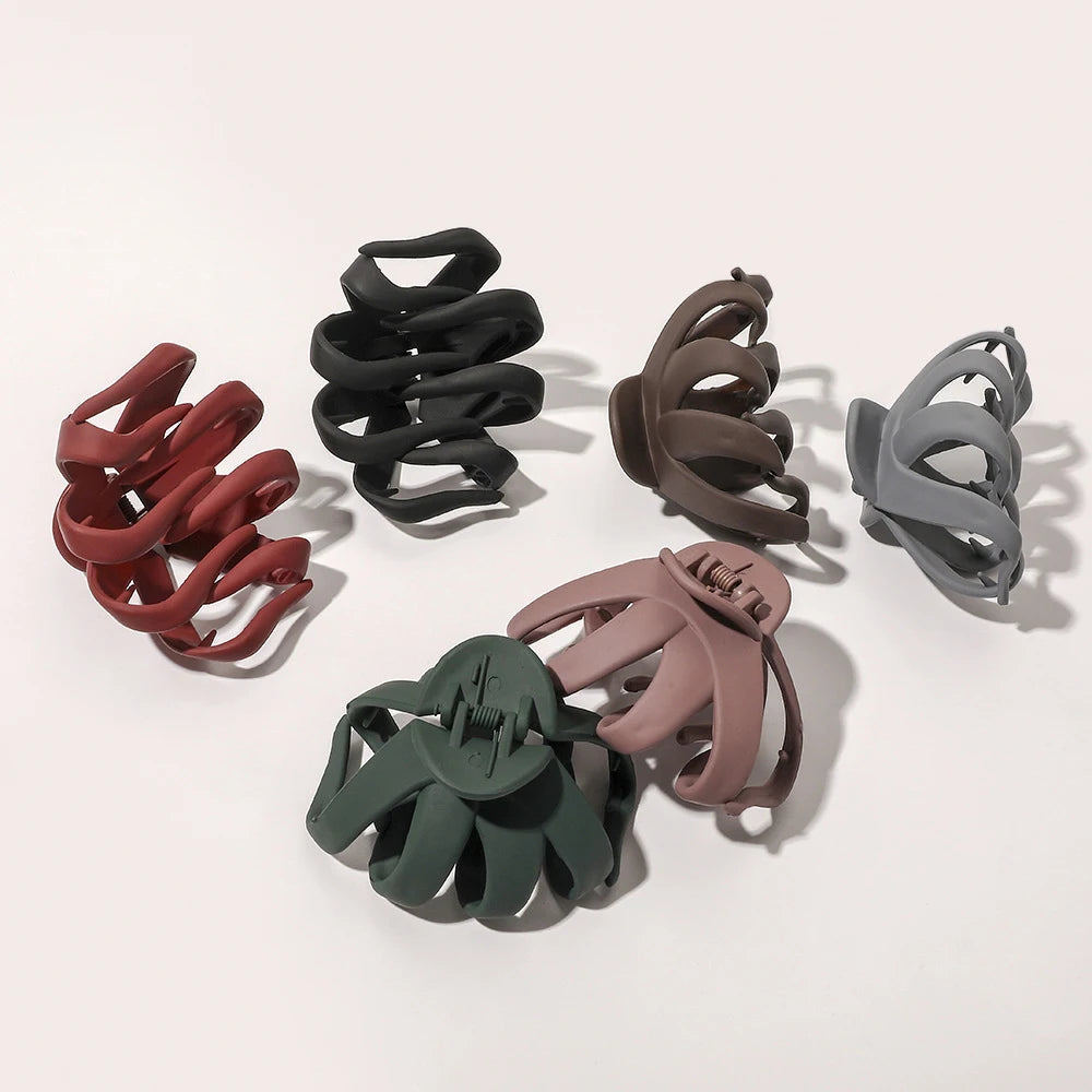 Korean Frosted Octopus Shape Hair Clip Claw Girls Cute Sweet Large Shark Hair Clip Female Solid Color Matte Hair Claw Clips