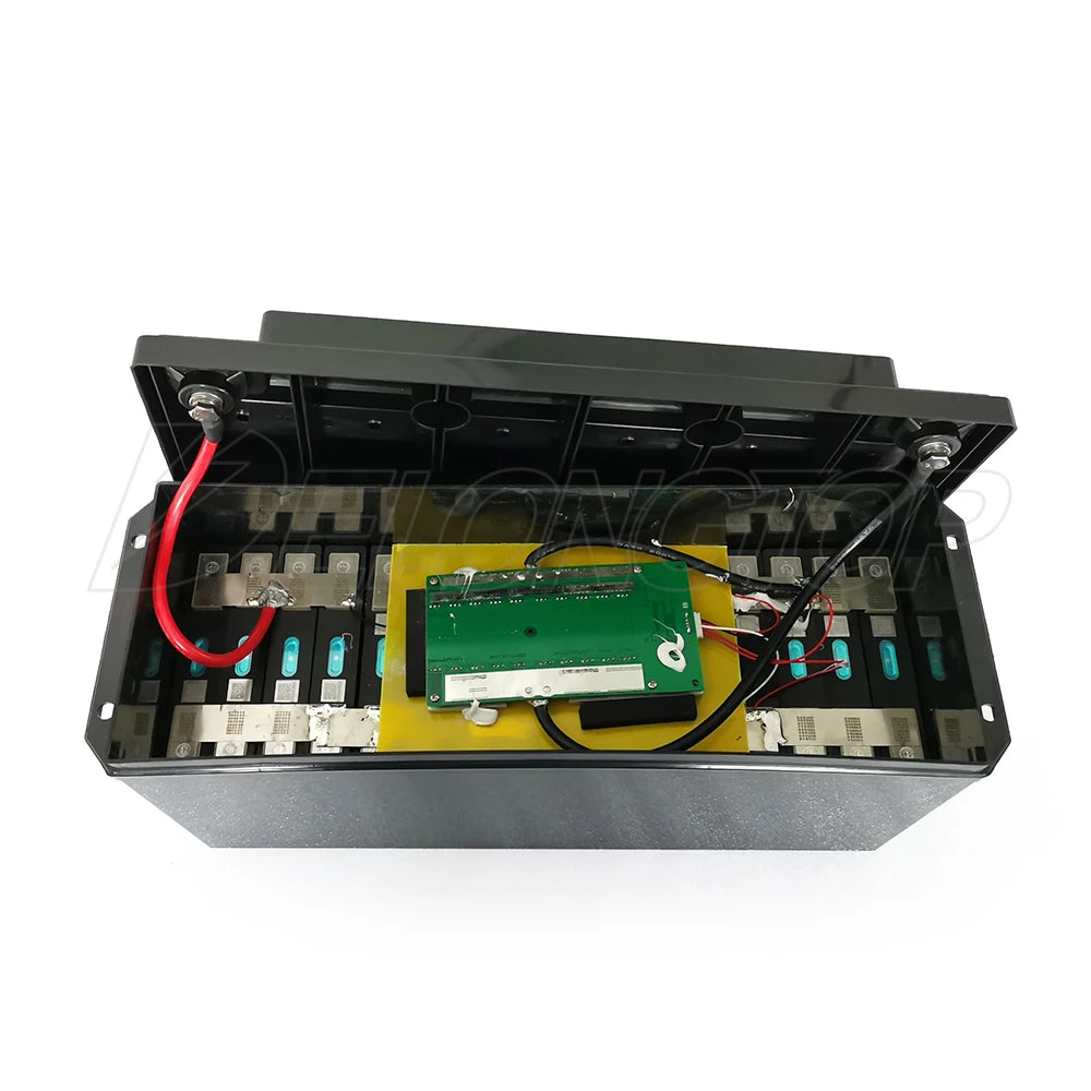 CE MSDS Certified AKKU LifePO4 24V 100Ah Lithium Battery Pack 2.5KW for Solar System Uninterruptible Power Supplies